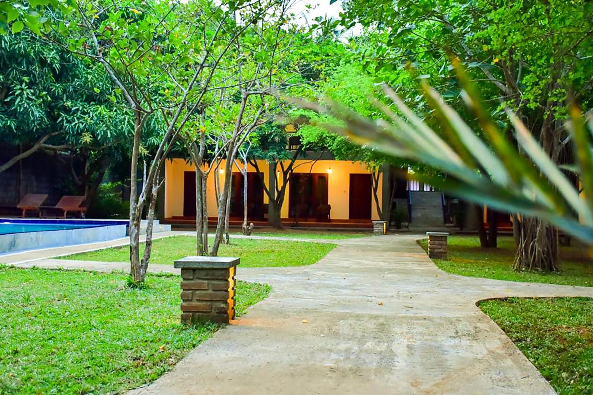 Tropicara Resort Sigiriya Ngoại thất bức ảnh