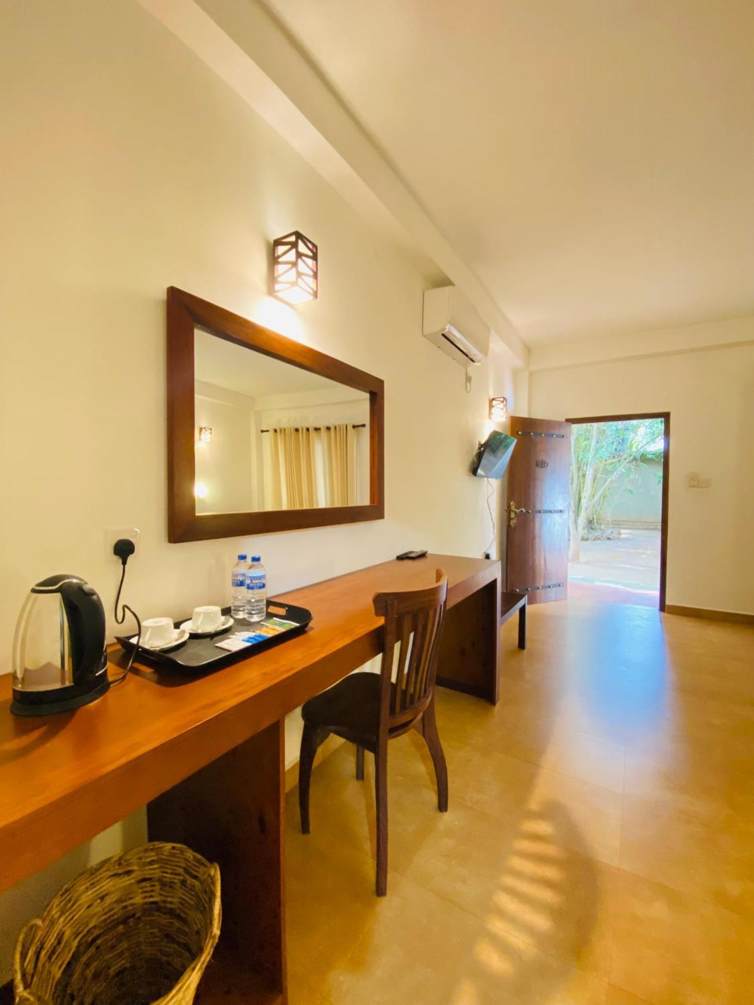 Tropicara Resort Sigiriya Ngoại thất bức ảnh